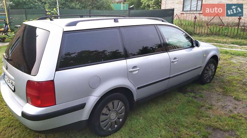 Универсал Volkswagen Passat 1998 в Киеве
