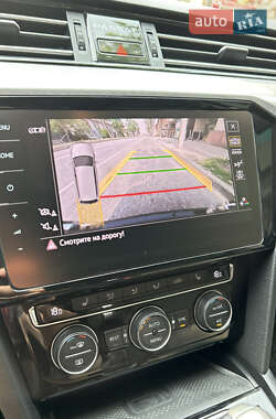 Универсал Volkswagen Passat 2019 в Запорожье