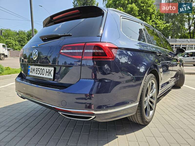 Универсал Volkswagen Passat 2016 в Житомире
