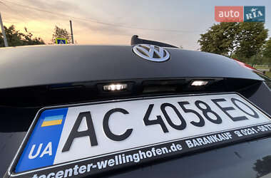 Универсал Volkswagen Passat 2012 в 
