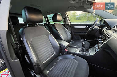 Универсал Volkswagen Passat 2012 в 
