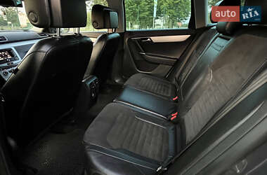Универсал Volkswagen Passat 2012 в 