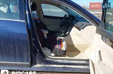 Седан Volkswagen Passat 2014 в 