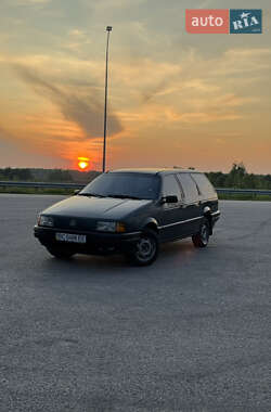 Универсал Volkswagen Passat 1988 в Львове