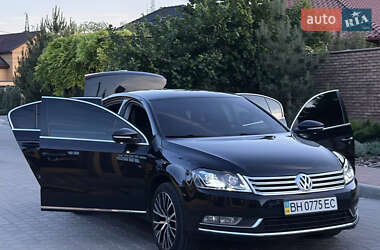 Седан Volkswagen Passat 2012 в 
