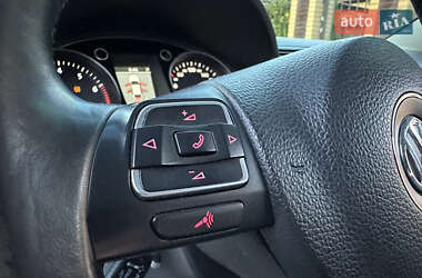 Седан Volkswagen Passat 2012 в 