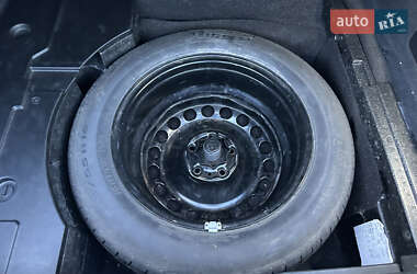 Седан Volkswagen Passat 2012 в 