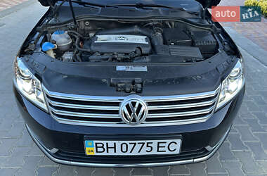 Седан Volkswagen Passat 2012 в 