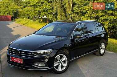 Універсал Volkswagen Passat 2020 в Радивиліві