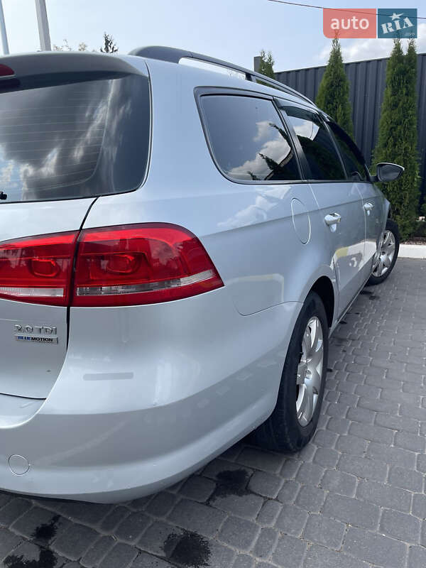 Универсал Volkswagen Passat 2011 в Коростене