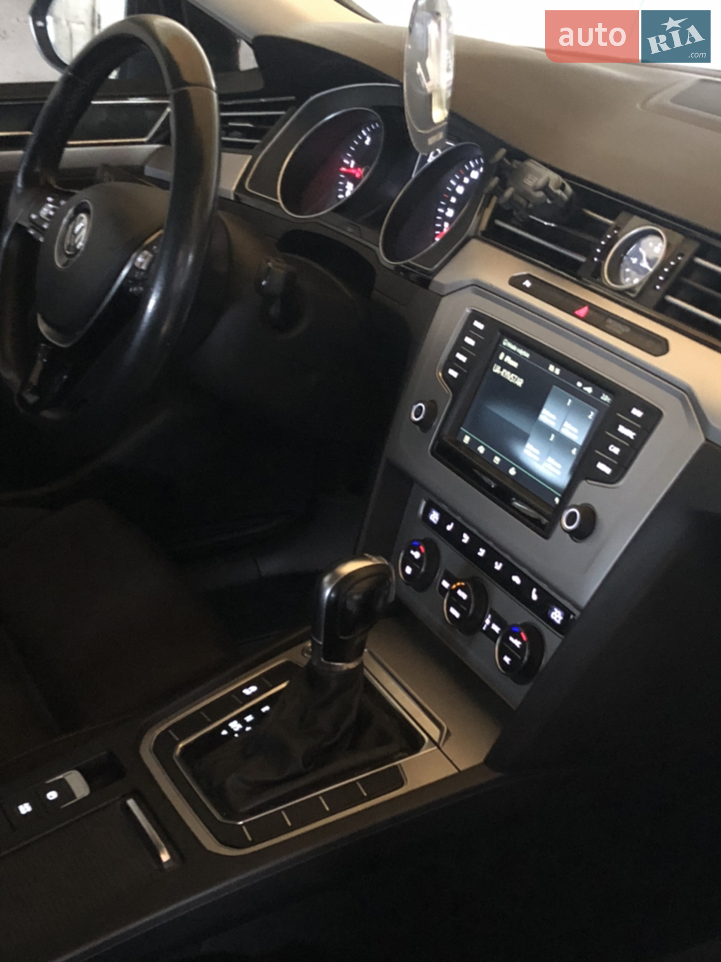 2015 Volkswagen Passat - мініатюра 18