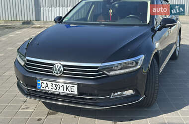 Седан Volkswagen Passat 2017 в 