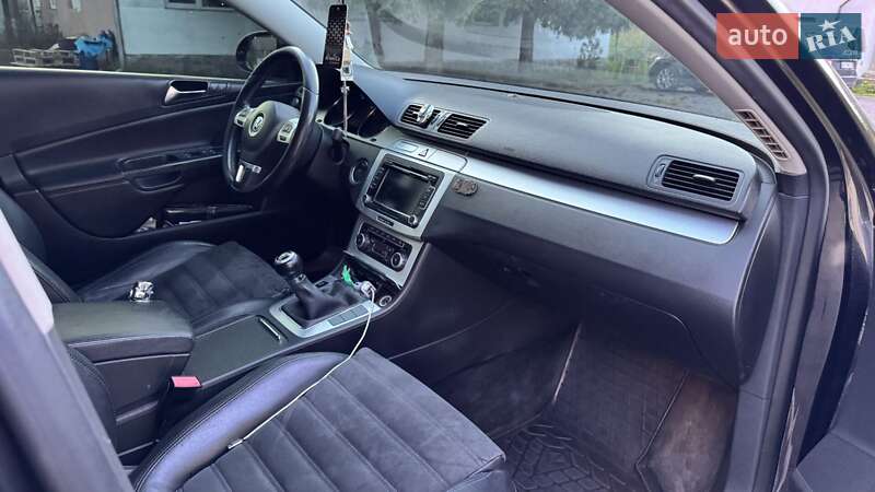 Универсал Volkswagen Passat 2010 в Мукачево