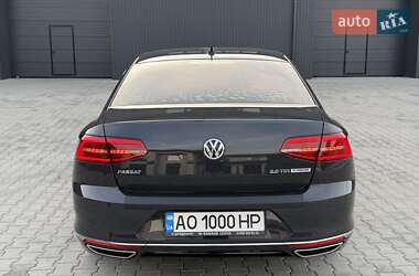Седан Volkswagen Passat 2015 в 