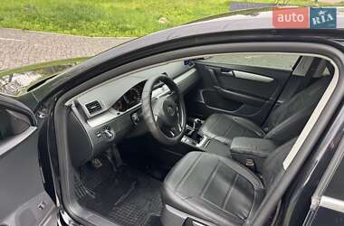 Седан Volkswagen Passat 2012 в 