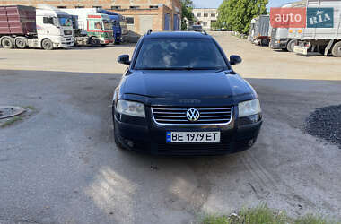 Универсал Volkswagen Passat 2004 в Первомайске