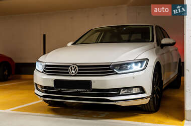 Седан Volkswagen Passat 2018 в 