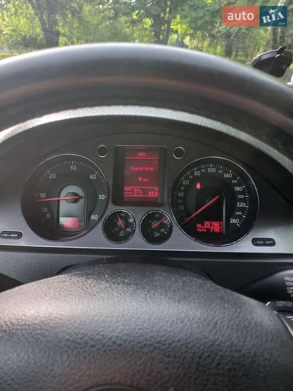 Универсал Volkswagen Passat 2008 в Луцке