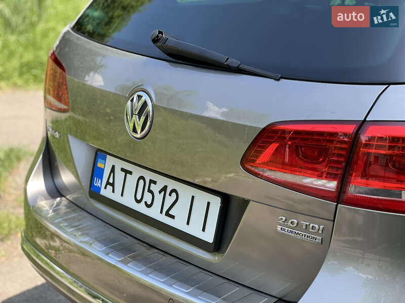 Універсал Volkswagen Passat 2011 в Калуші