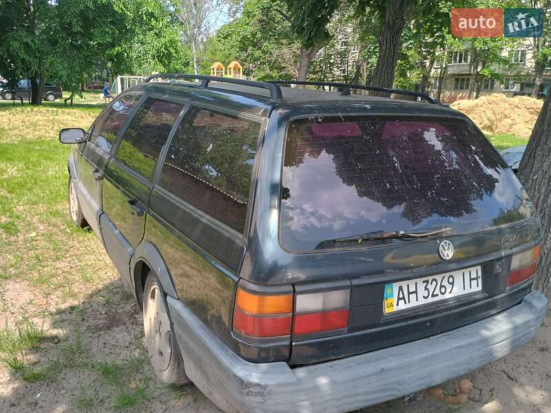 Универсал Volkswagen Passat 1992 в Киеве