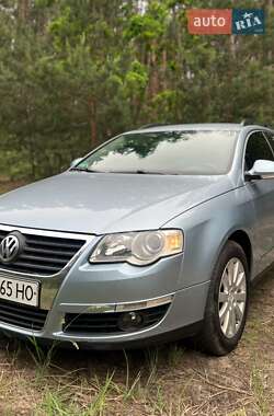 Універсал Volkswagen Passat 2005 в Києві