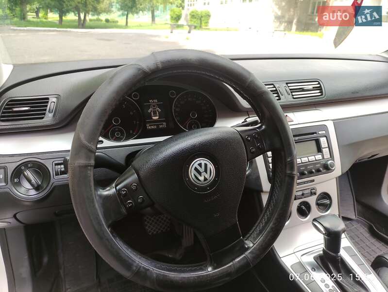 Седан Volkswagen Passat 2008 в Тернополе