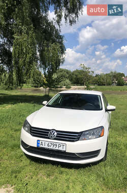 Седан Volkswagen Passat 2012 в 