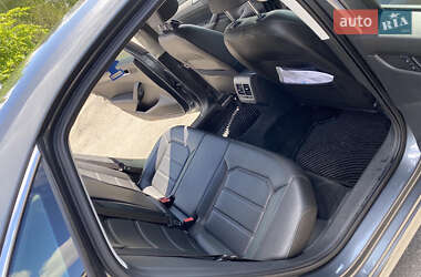 Седан Volkswagen Passat 2015 в 