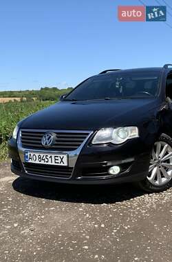 Універсал Volkswagen Passat 2006 в Мукачевому