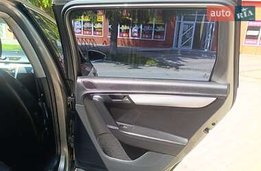 Універсал Volkswagen Passat 2013 в 