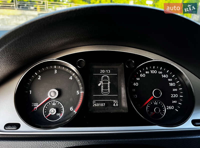 Седан Volkswagen Passat 2013 в Тернополе