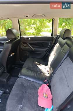 Универсал Volkswagen Passat 2000 в 