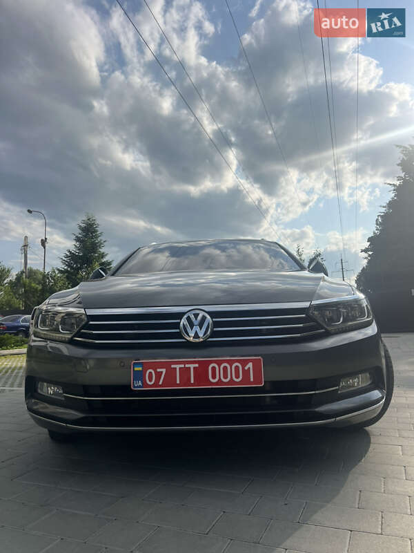 Универсал Volkswagen Passat 2016 в Ужгороде