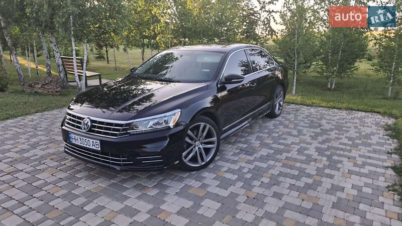 Седан Volkswagen Passat 2016 в Беляевке