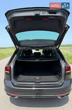 Универсал Volkswagen Passat 2021 в Любаре
