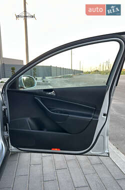 Седан Volkswagen Passat 2008 в 