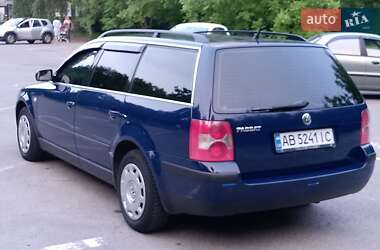 Універсал Volkswagen Passat 2002 в 