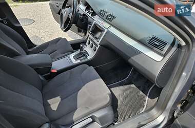 Універсал Volkswagen Passat 2008 в 