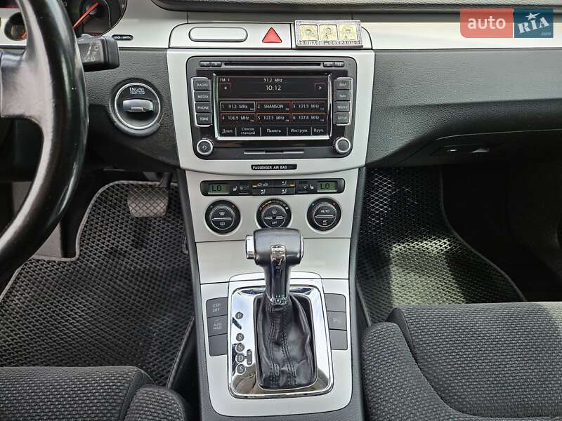 Универсал Volkswagen Passat 2008 в Шостке