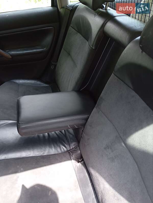 Універсал Volkswagen Passat 1998 в Буську