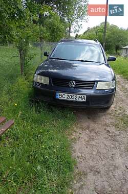 Универсал Volkswagen Passat 1998 в Буске