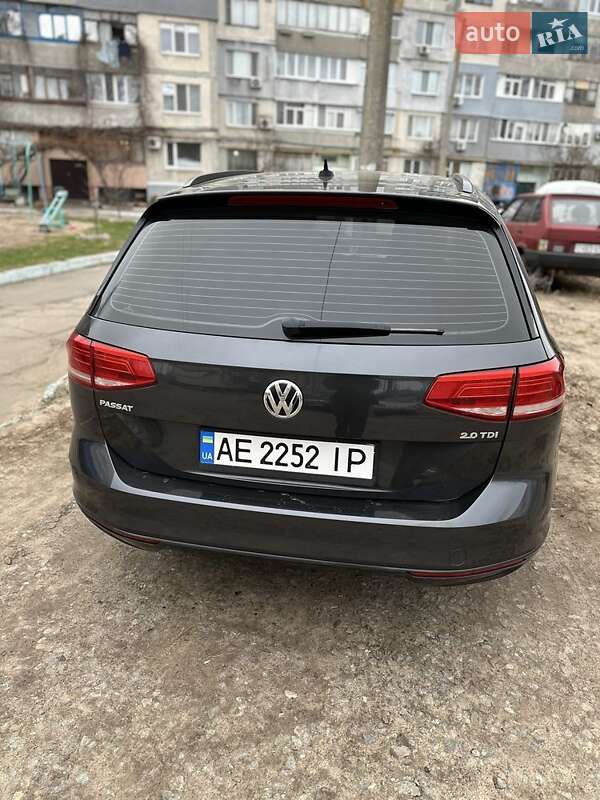 Универсал Volkswagen Passat 2017 в Павлограде