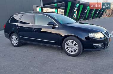 Универсал Volkswagen Passat 2010 в 