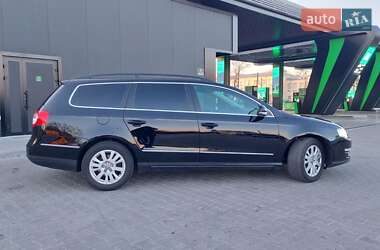 Универсал Volkswagen Passat 2010 в 