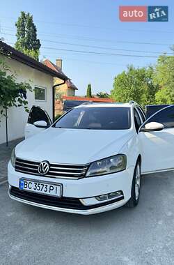 Универсал Volkswagen Passat 2012 в Львове