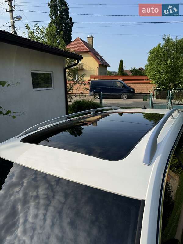 Универсал Volkswagen Passat 2012 в Львове