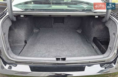 Седан Volkswagen Passat 2014 в  фото 19 Седан Volkswagen Passat 2014 в