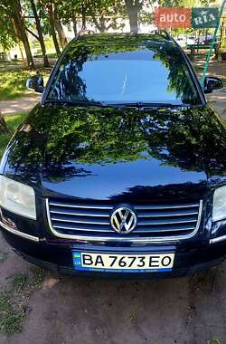 Универсал Volkswagen Passat 2004 в Малой Виске