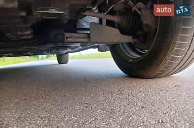 Универсал Volkswagen Passat 1993 в 