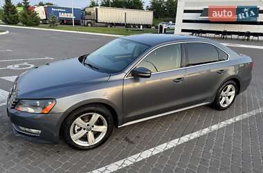 Седан Volkswagen Passat 2014 в 